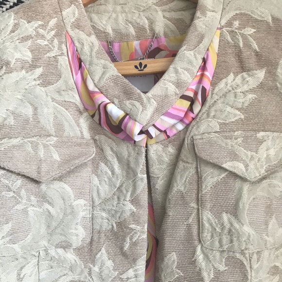 NWT Walter Baker Brocade Jacquard Textured Floral Beige Jacket Blazer Women Sz 6 - Picture 2 of 7
